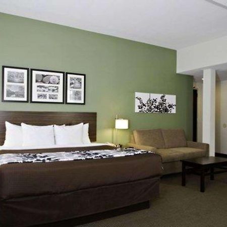 Sleep Inn & Suites Downtown Inner Harbor Baltimore Room photo
