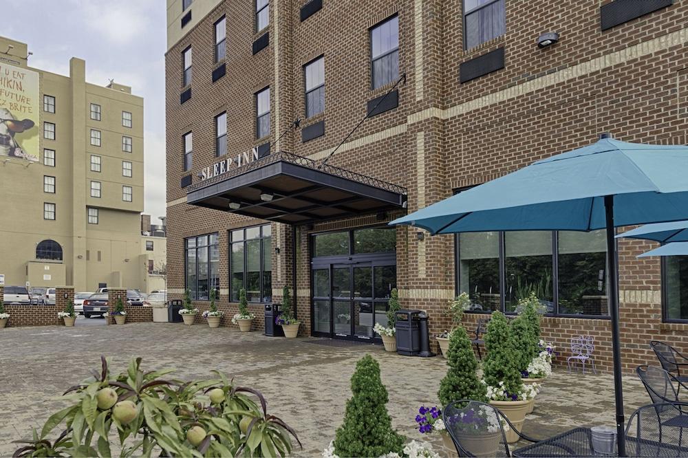 Sleep Inn & Suites Downtown Inner Harbor Baltimore Exterior photo