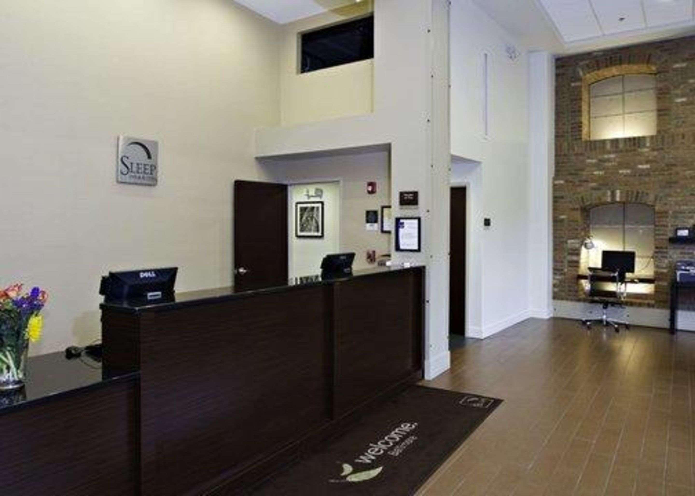 Sleep Inn & Suites Downtown Inner Harbor Baltimore Exterior photo