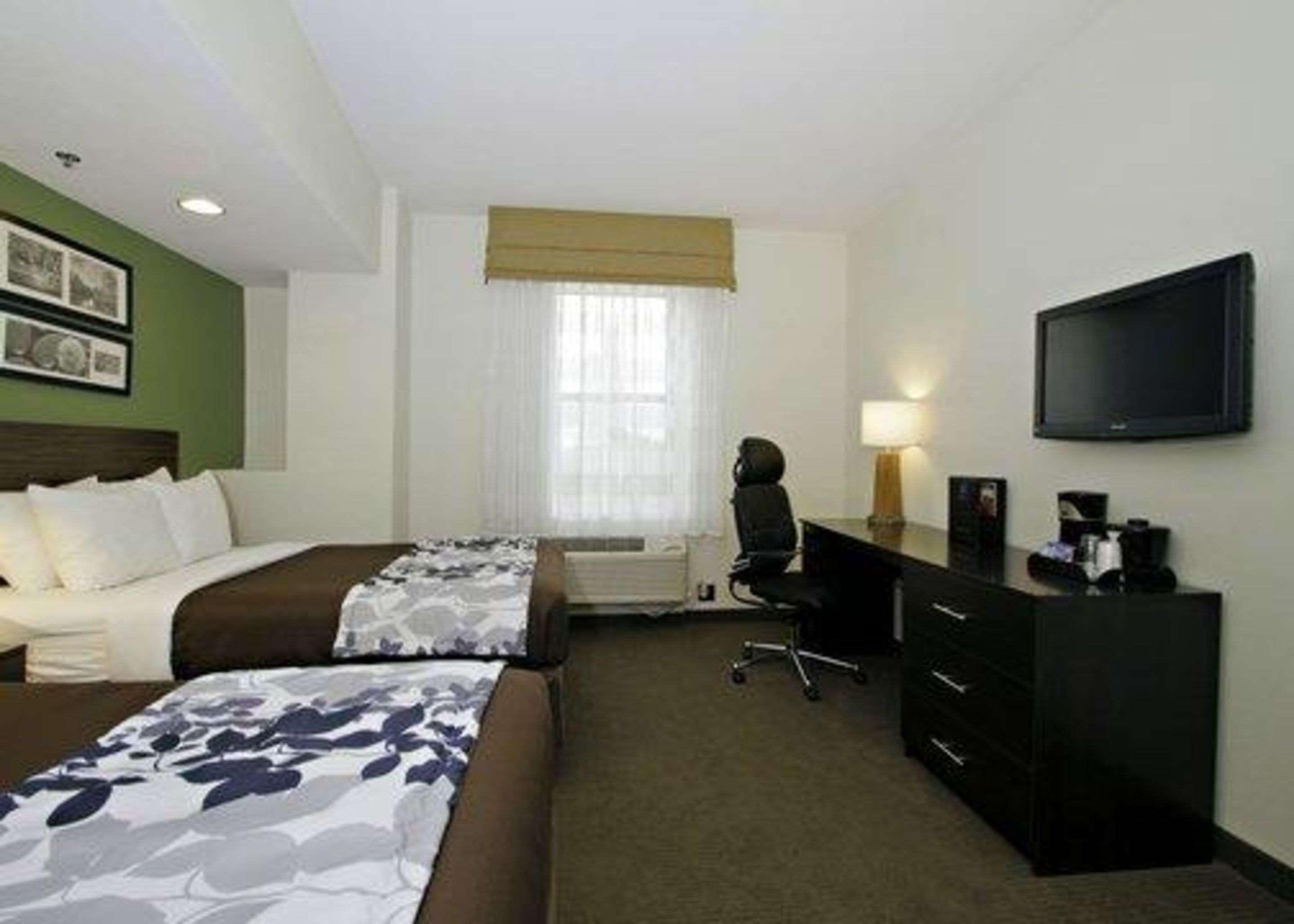Sleep Inn & Suites Downtown Inner Harbor Baltimore Exterior photo